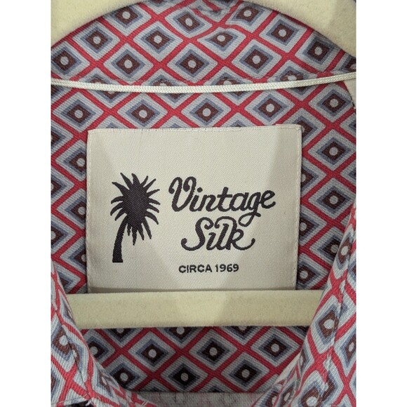 Vintage Silk Circa 1969 Mens Button Up Shirt Short Sleeve Red Geometric Sz XL - Picture 2 of 11